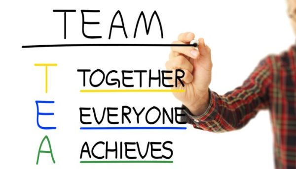 7 cách hiệu quả để sếp “hướng ngoại” quản lý nhân viên “hướng nội”