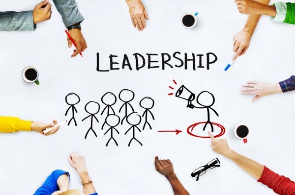 Nguyên tắc nào giúp lãnh đạo giỏi dẫn dắt nhân viên đúng hướng?