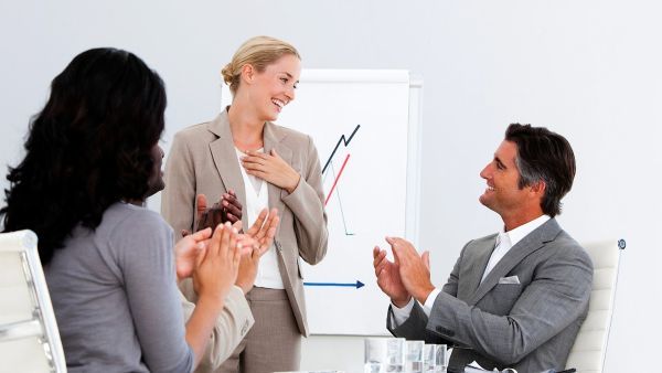 Thế nào là lời động viên nhân viên hiệu quả?