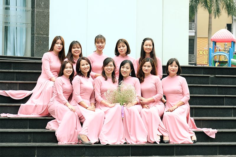 Những đóa hoa xinh đẹp nhà Hyperlogy