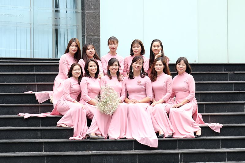 Những đóa hoa xinh đẹp nhà Hyperlogy